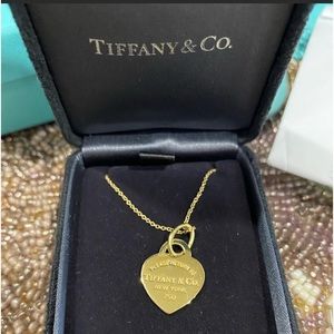 18k return to Tiffany necklace tco